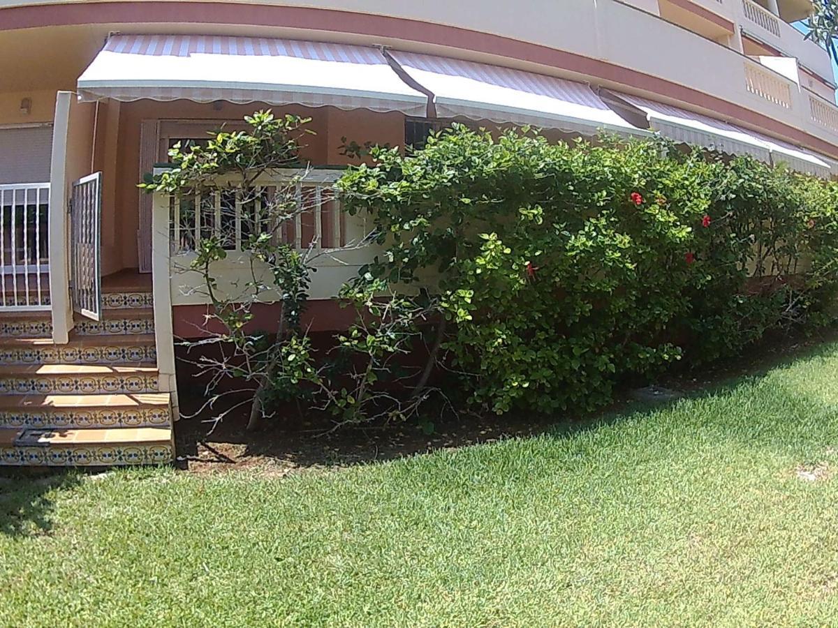 Bonito Apartamento En Primerla Linea De Playa Dénia Extérieur photo