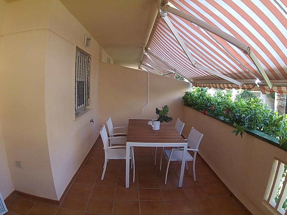 Bonito Apartamento En Primerla Linea De Playa Dénia Extérieur photo